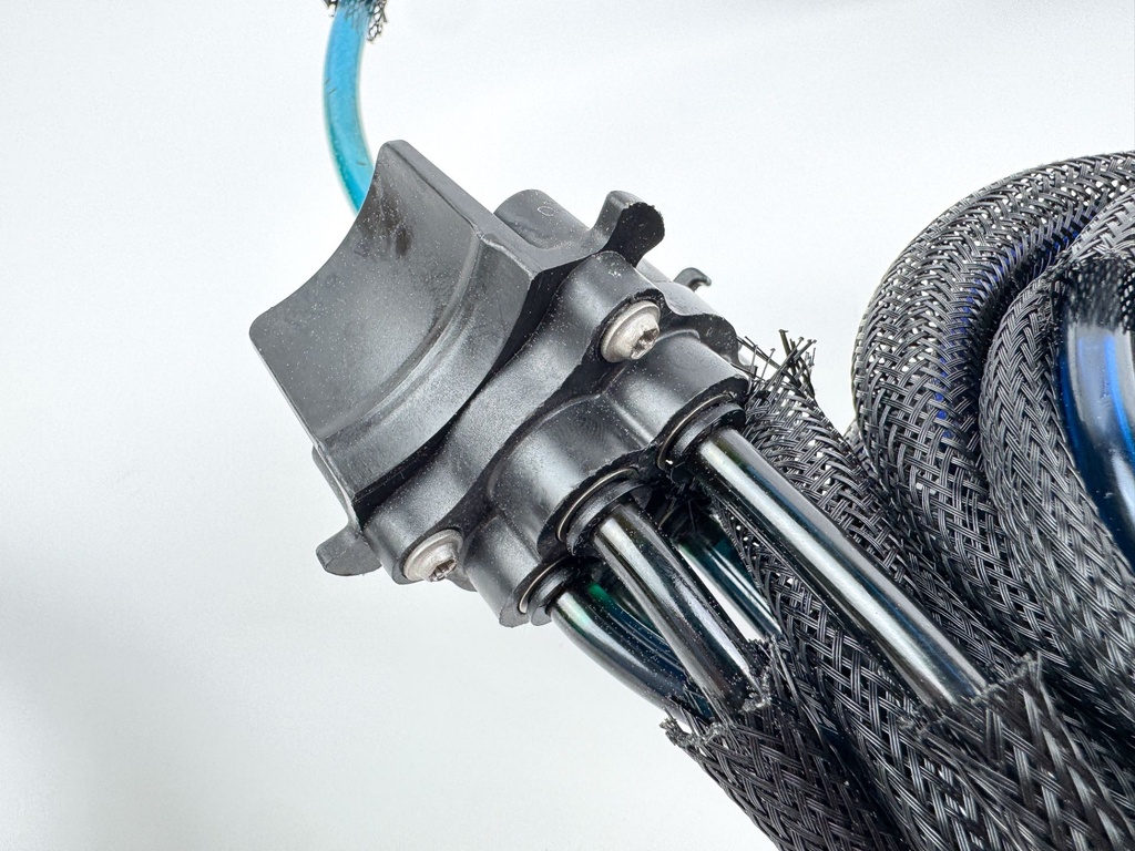 2015 Evinrude 225 HP 2 Stroke Outboard Oil Pump 5007849 OEM