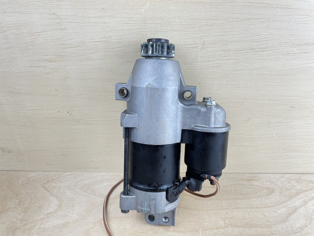 2012 Yamaha 200HP 3.3L 4 Stroke Outboard Starter Motor Assembly 6BR-81800-02-00