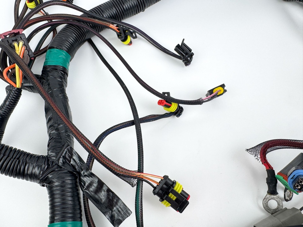 2015 Evinrude 225 HP 2 Stroke Outboard Engine Wire Harness 0587041 OEM