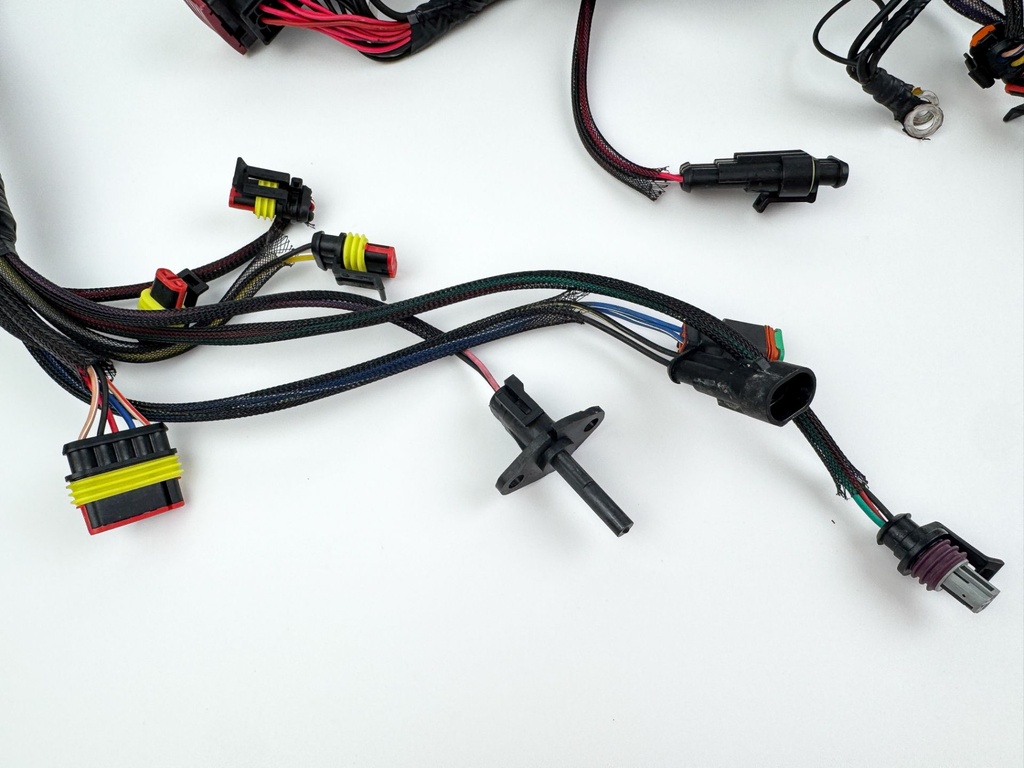 2015 Evinrude 225 HP 2 Stroke Outboard Engine Wire Harness 0587041 OEM