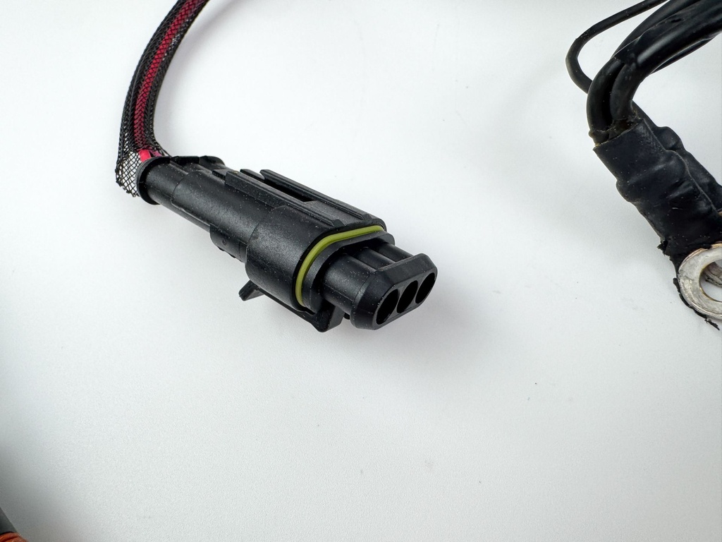 2015 Evinrude 225 HP 2 Stroke Outboard Engine Wire Harness 0587041 OEM