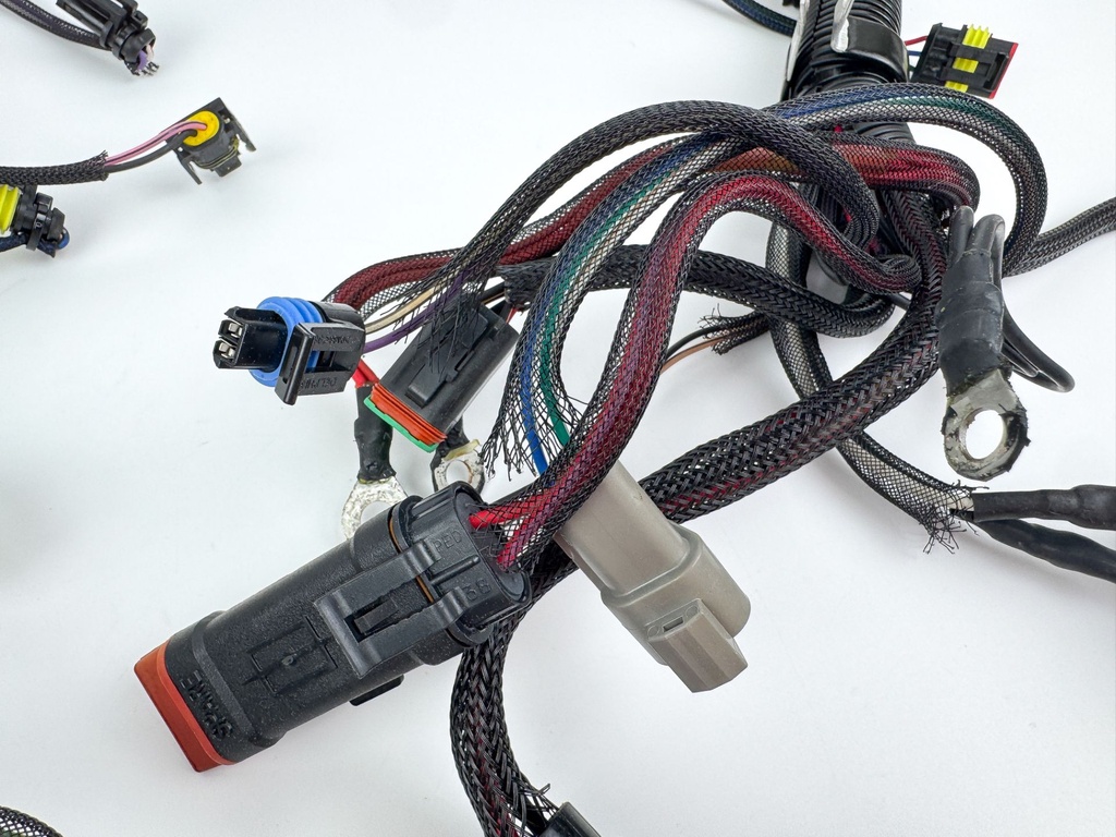 2015 Evinrude 225 HP 2 Stroke Outboard Engine Wire Harness 0587041 OEM