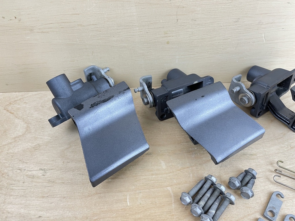 2012 Yamaha 200HP 3.3L 4 Stroke Clamp Lever Set Of 3 69J-42817-00-8D