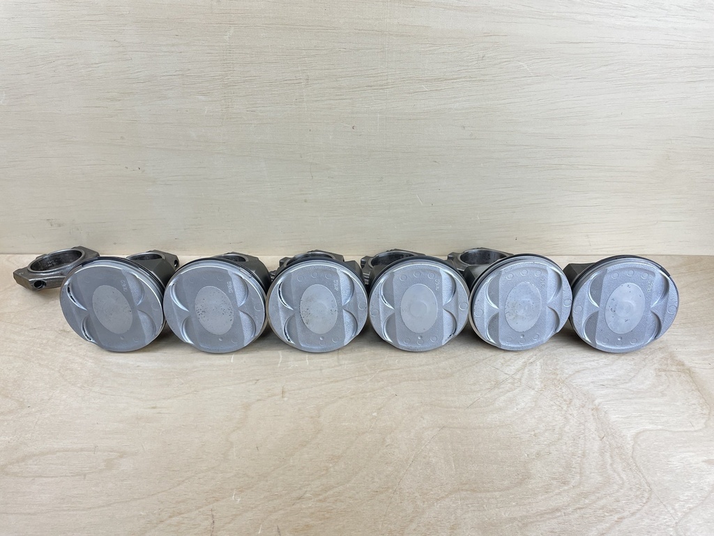 2015 Yamaha 250HP 4 Stroke Piston & Connecting Rod Set 6P2-11631-10-93