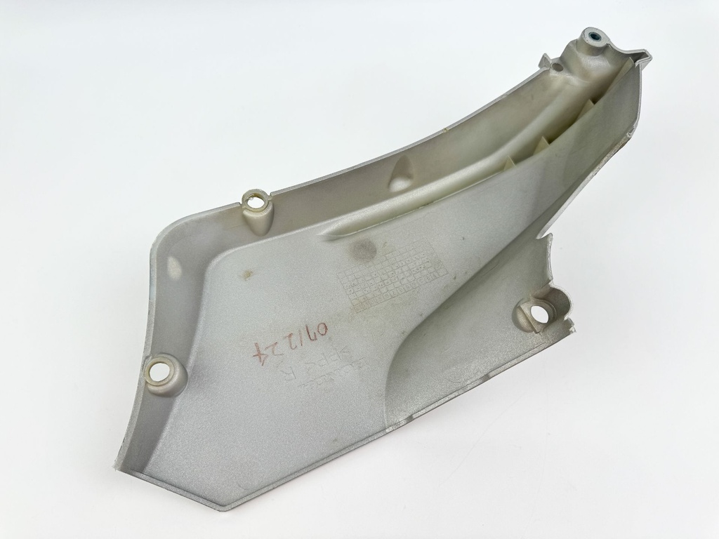 2007 Honda 200 HP 4 Stroke Outboard Lower Mount Covers Set 63731-ZY3-A12ZA OEM