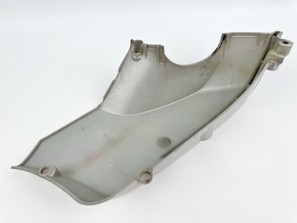 2007 Honda 200 HP 4 Stroke Outboard Lower Mount Covers Set 63731-ZY3-A12ZA OEM