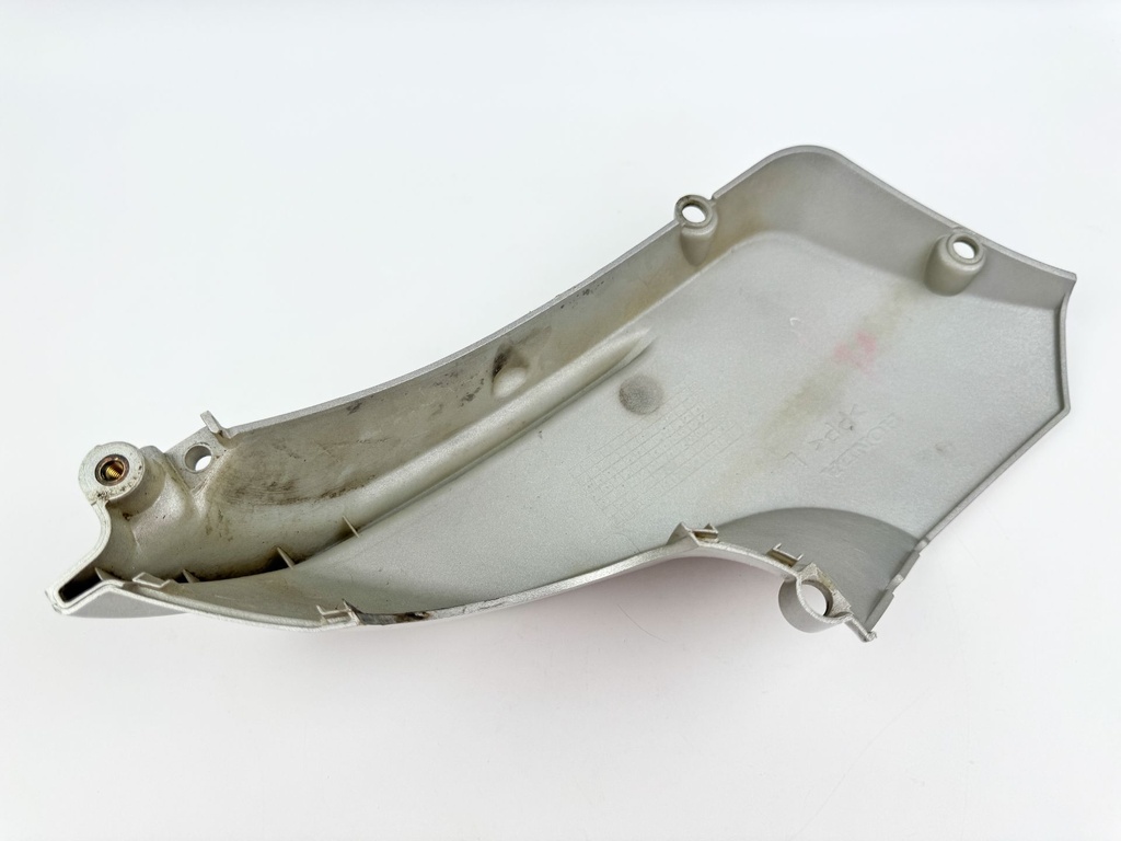 2007 Honda 200 HP 4 Stroke Outboard Lower Mount Covers Set 63731-ZY3-A12ZA OEM