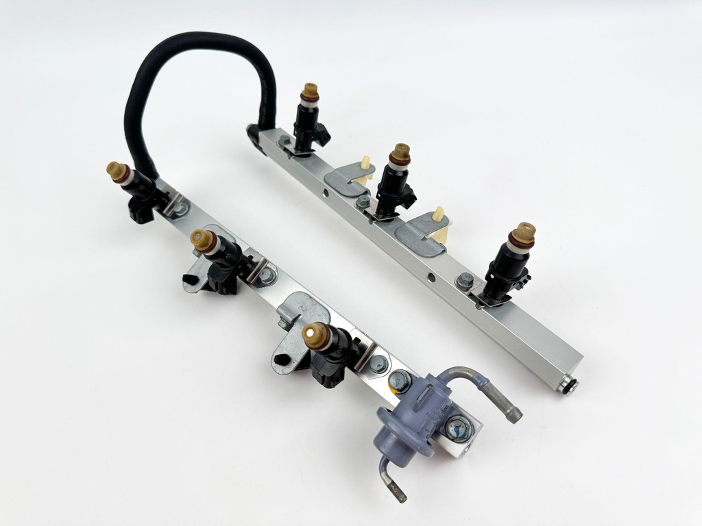 2007 Honda 200 HP 4 Stroke Outboard Fuel Injector Set W/ Rail 16450-ZY6-003 OEM