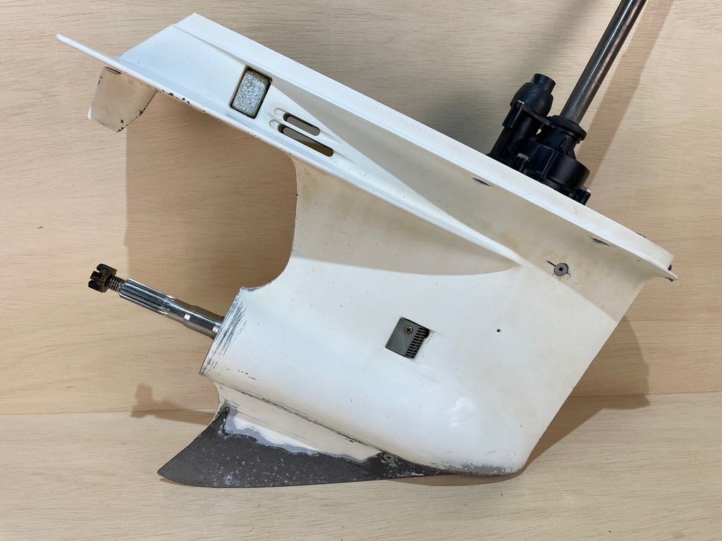 2008 Evinrude Etec 115HP 20" Shaft GearCase Lower Unit White 5006520