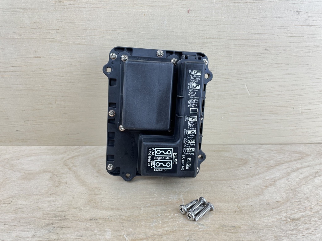 2015 Yamaha 250HP 4 Stroke Outboard Fuse Box Assembly 6P2-82170-12-00