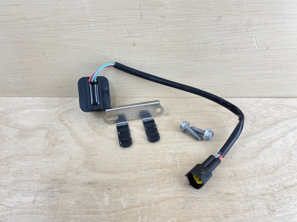 2015 Yamaha 250HP 4 Stroke Outboard Trim & Tilt Switch Assembly 69J-82563-01-00