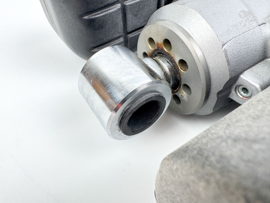 2002 + Honda 90 115 130 135 150 200 225 HP Outboard Power Trim Tilt Unit