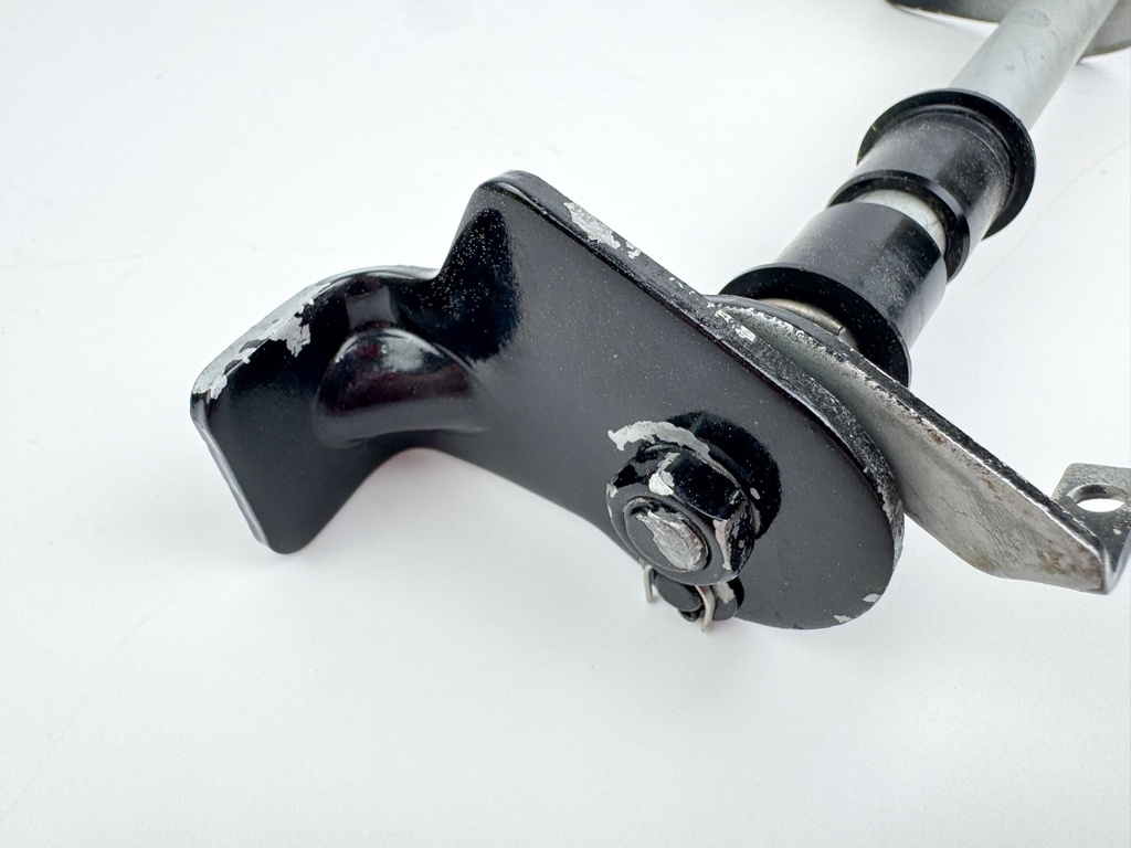 2007 Suzuki 250 HP 4 Stroke Outboard Tilt Stop Lever 41200-93811 OEM