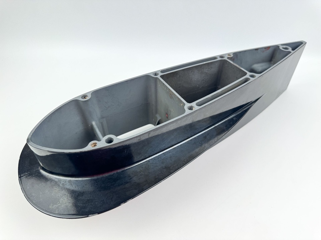 2007 Suzuki 250 HP 4 Stroke Outboard Midsection Extension / Spacer 52131-93J00-0EP OEM