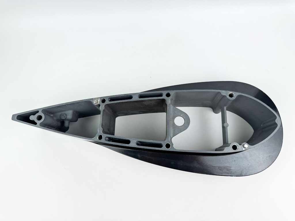 2007 Suzuki 250 HP 4 Stroke Outboard Midsection Extension / Spacer 52131-93J00-0EP OEM