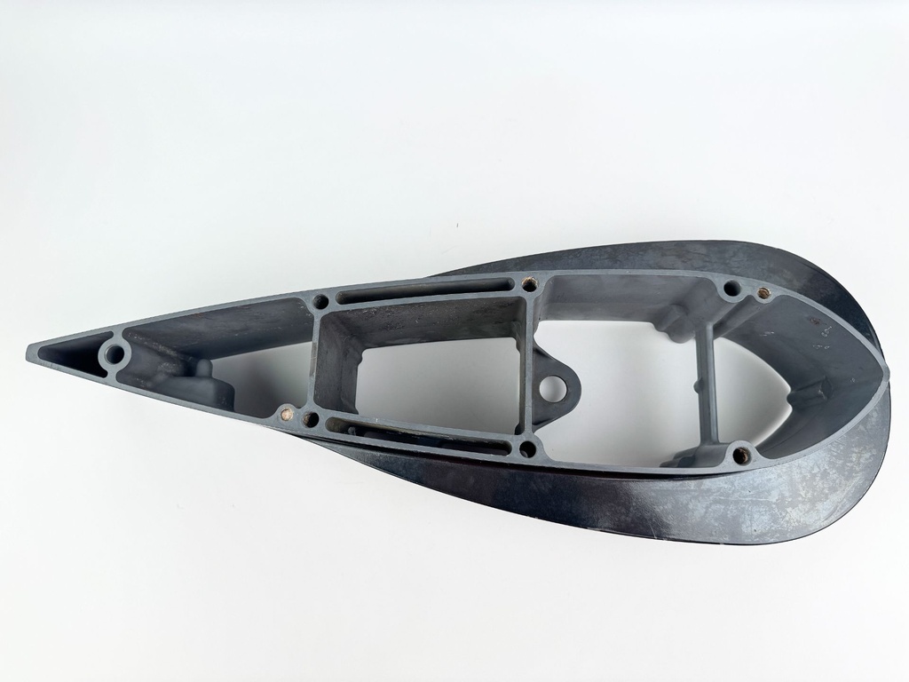 2007 Suzuki 250 HP 4 Stroke Outboard Midsection Extension / Spacer 52131-93J00-0EP OEM