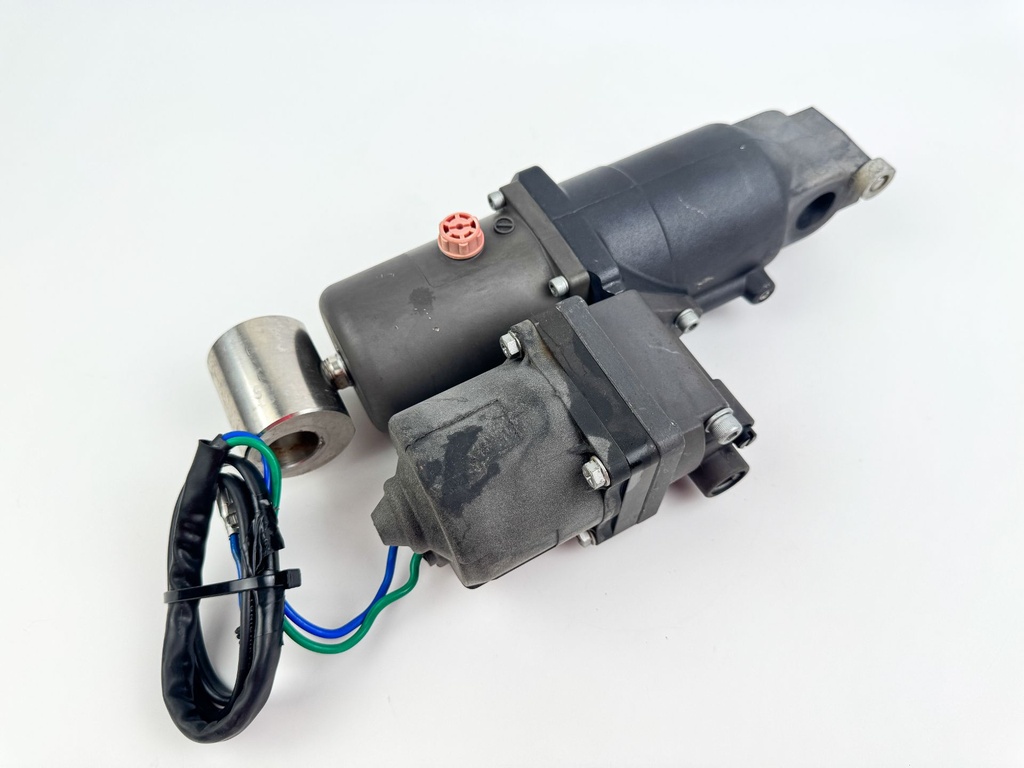 Johnson Suzuki DF 70 90 115 HP Outboard Power Tilt Trim Unit Assembly