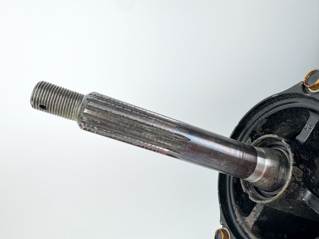 Suzuki DF 200 225 250 HP 4 Stroke 30" XXL Outboard Lower Unit Gear Case RH