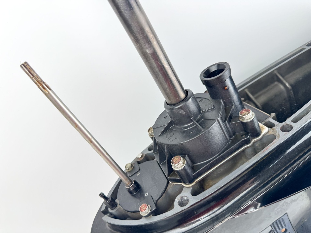 Suzuki DF 200 225 250 HP 4 Stroke 30" XXL Outboard Lower Unit Gear Case RH