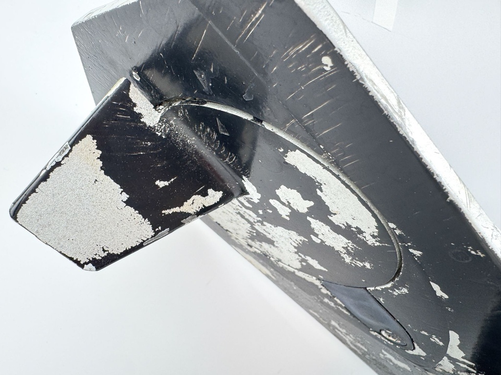 2010 Honda 60 HP 4 Stroke Outboard 25" Lower Unit Gear Case 41100-ZZ3-E12ZC OEM