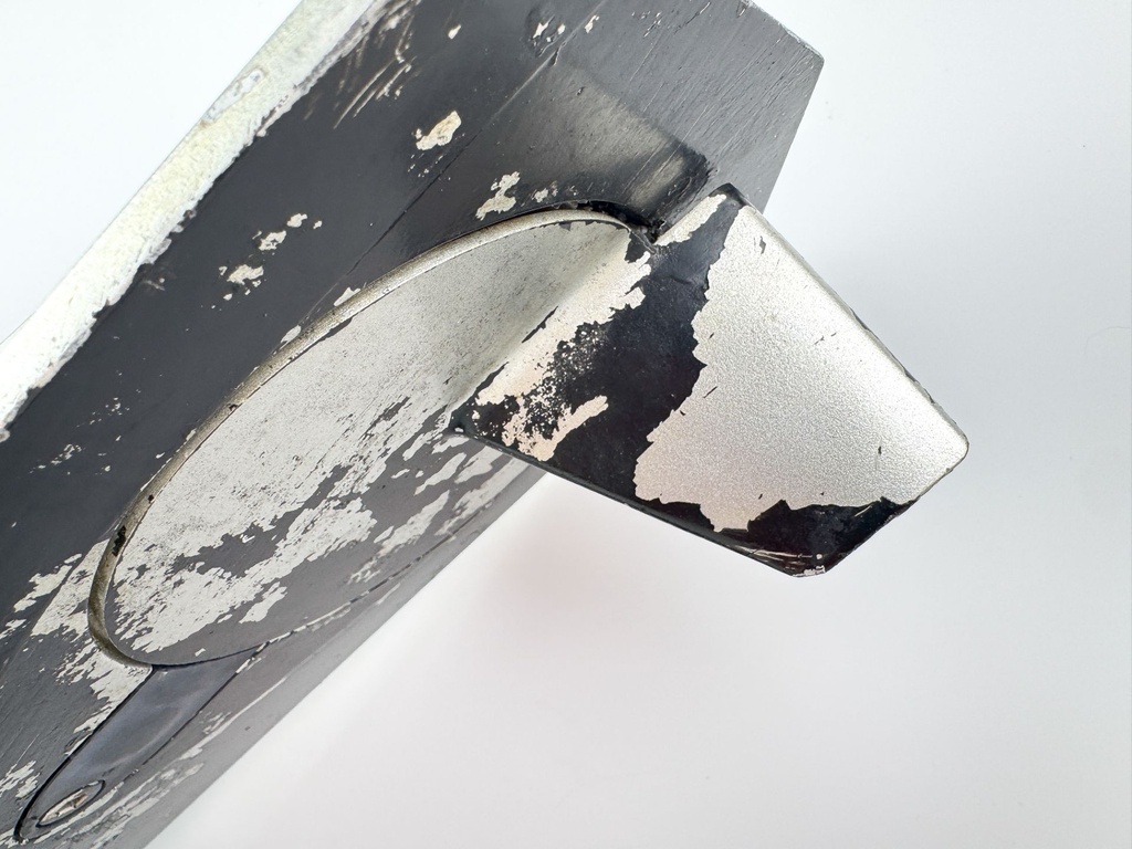 2010 Honda 60 HP 4 Stroke Outboard 25" Lower Unit Gear Case 41100-ZZ3-E12ZC OEM