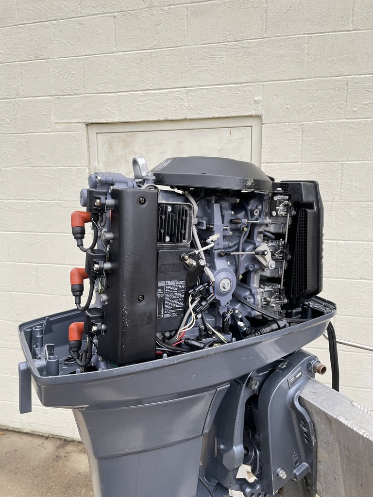 2003 Yamaha 90HP 2 Stroke 20" Shaft Outboard Engine