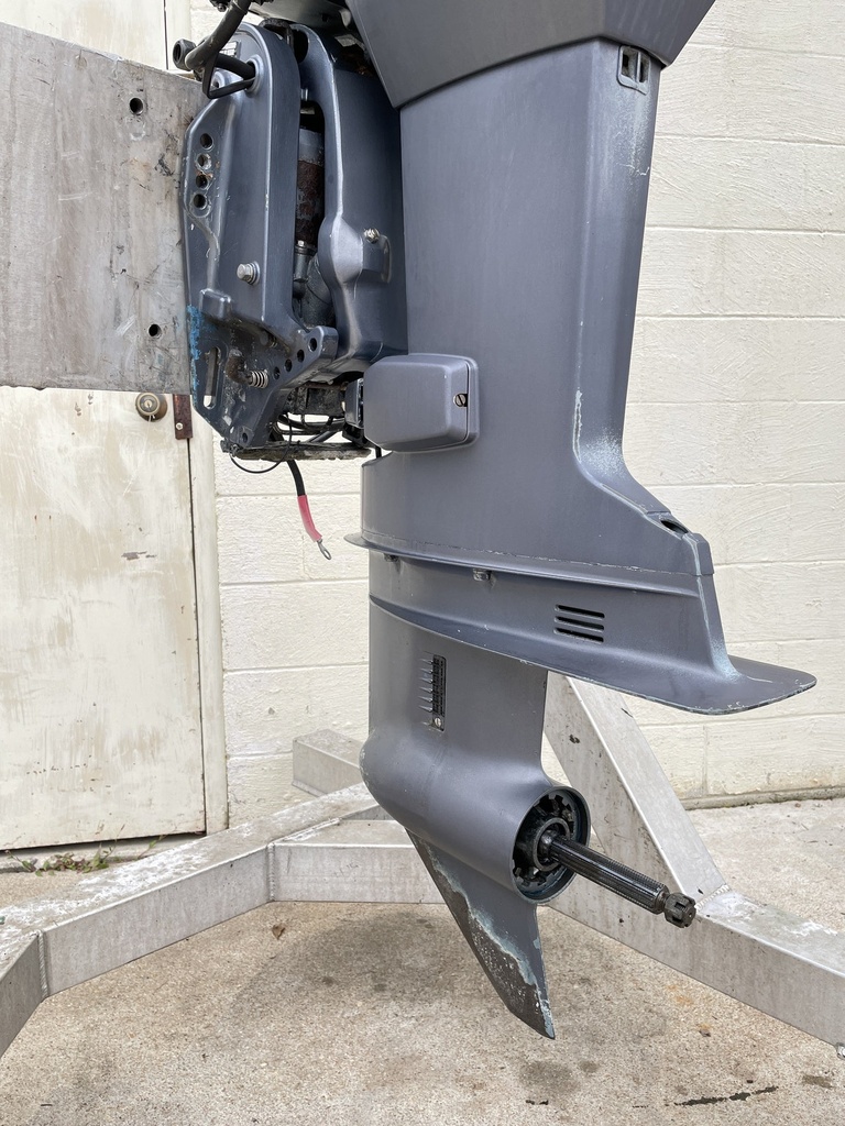 Yamaha 70HP 20" Outboard Engine 2 Stroke Carbureted Good Condition