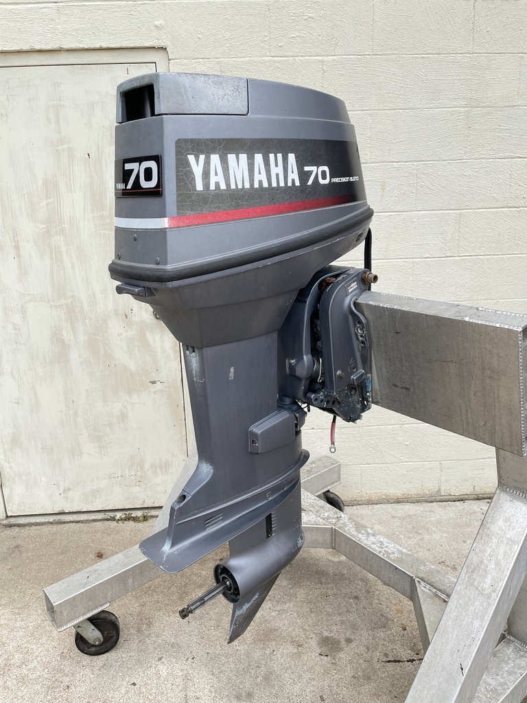Yamaha 70HP 20" Outboard Engine 2 Stroke Carbureted Good Condition