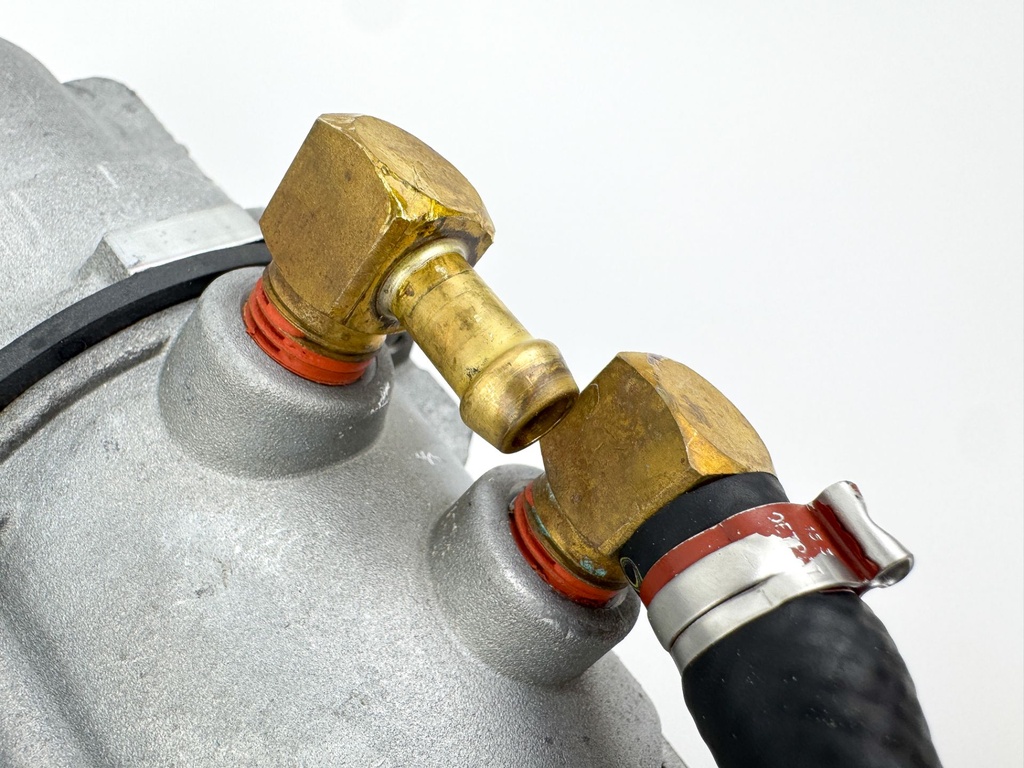 2003 Mercury 135 HP 2 Stroke Outboard Vapor Separator Tank VST 855427A1 OEM