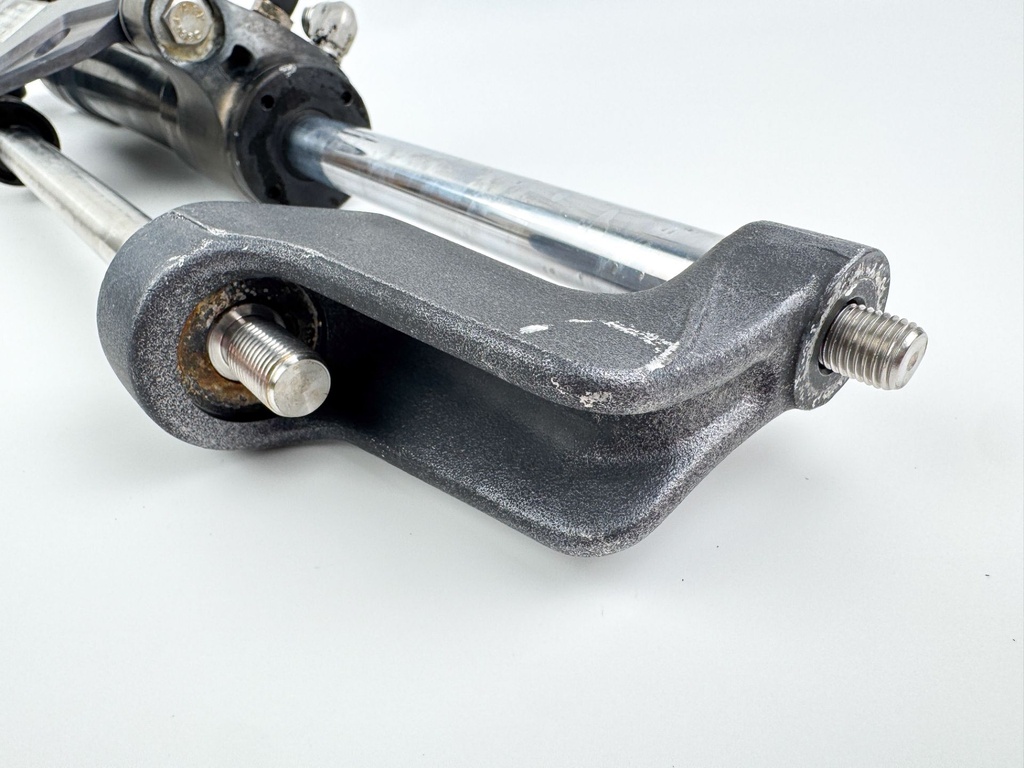 SeaStar Front Mount Outboard Hydraulic Steering Cylinder Assembly Ram HC5345