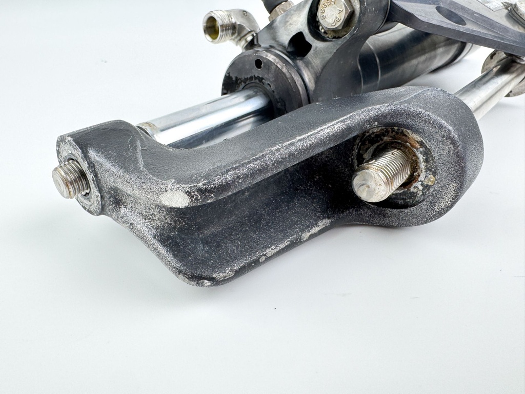 SeaStar Front Mount Outboard Hydraulic Steering Cylinder Assembly Ram HC5345