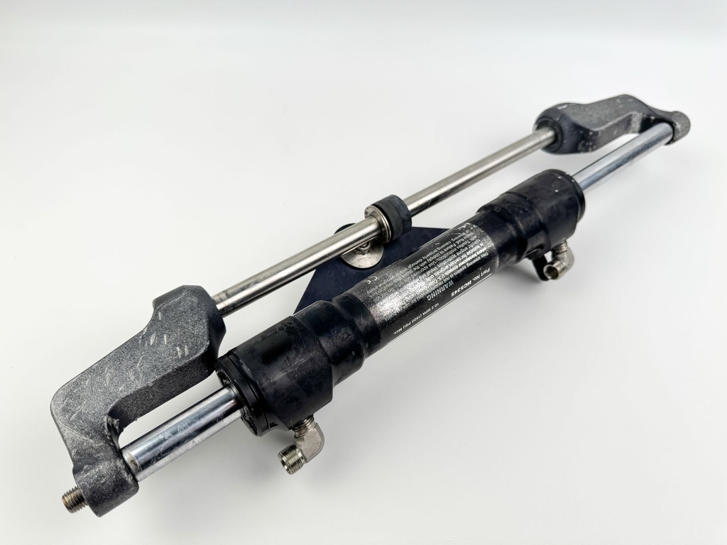 SeaStar Front Mount Outboard Hydraulic Steering Cylinder Assembly Ram HC5345