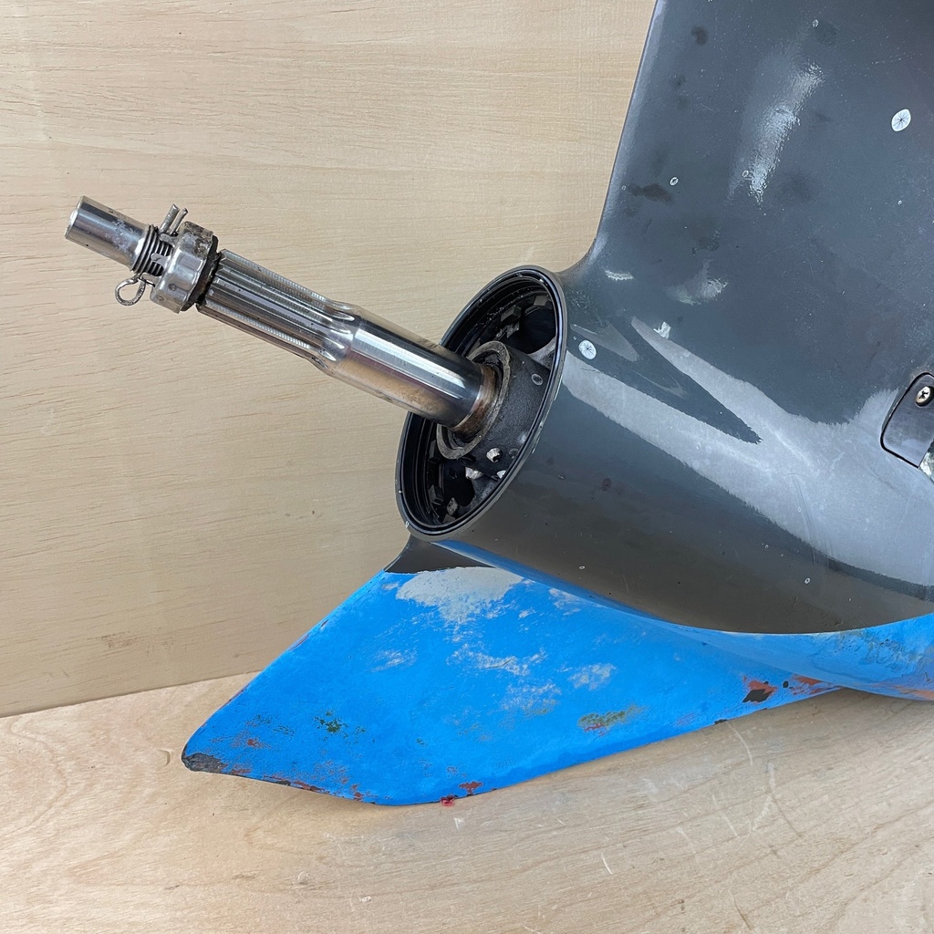 Evinrude G2 250H.O. Lower Unit Standard Rotation Gearcase