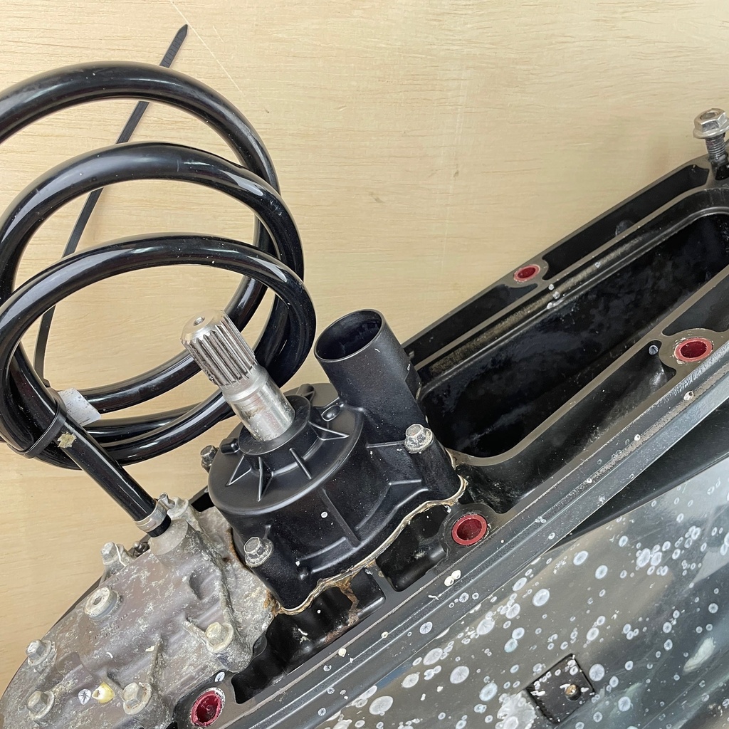 Evinrude G2 250H.O. Lower Unit Standard Rotation Gearcase