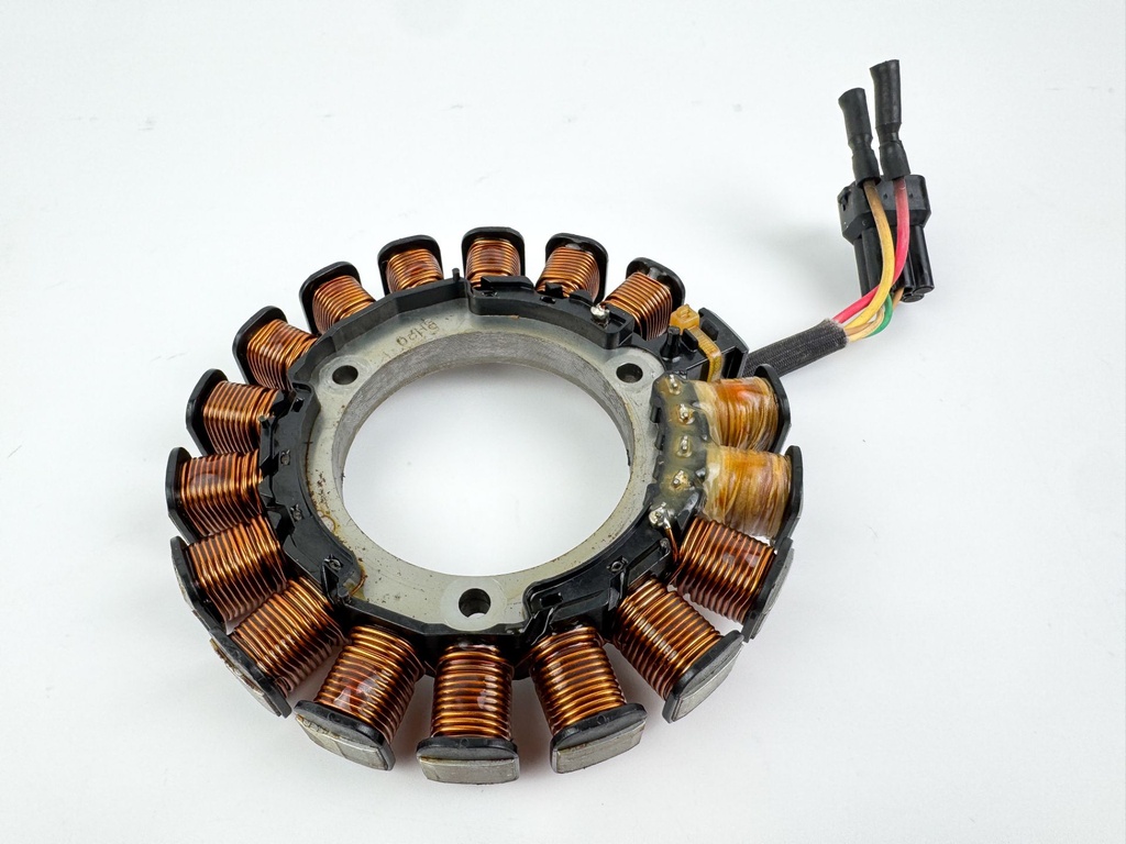 2006 Suzuki 25 HP 4 Stroke Outboard Stator Charging Coil 32101-89J20 OEM