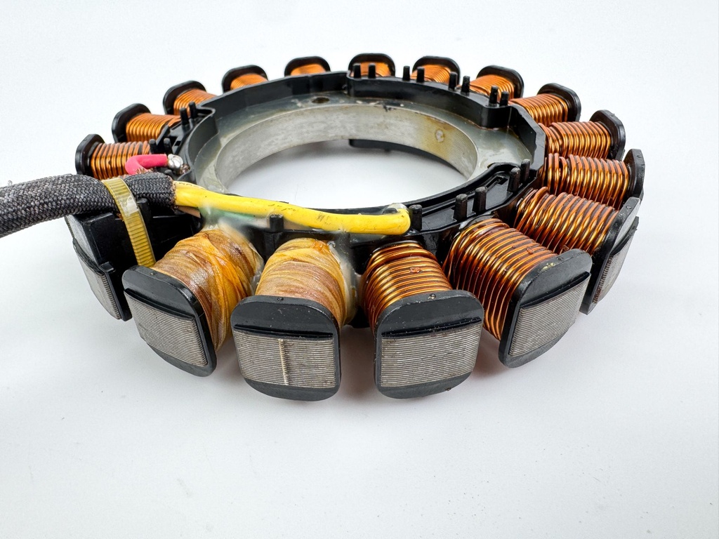 2006 Suzuki 25 HP 4 Stroke Outboard Stator Charging Coil 32101-89J20 OEM