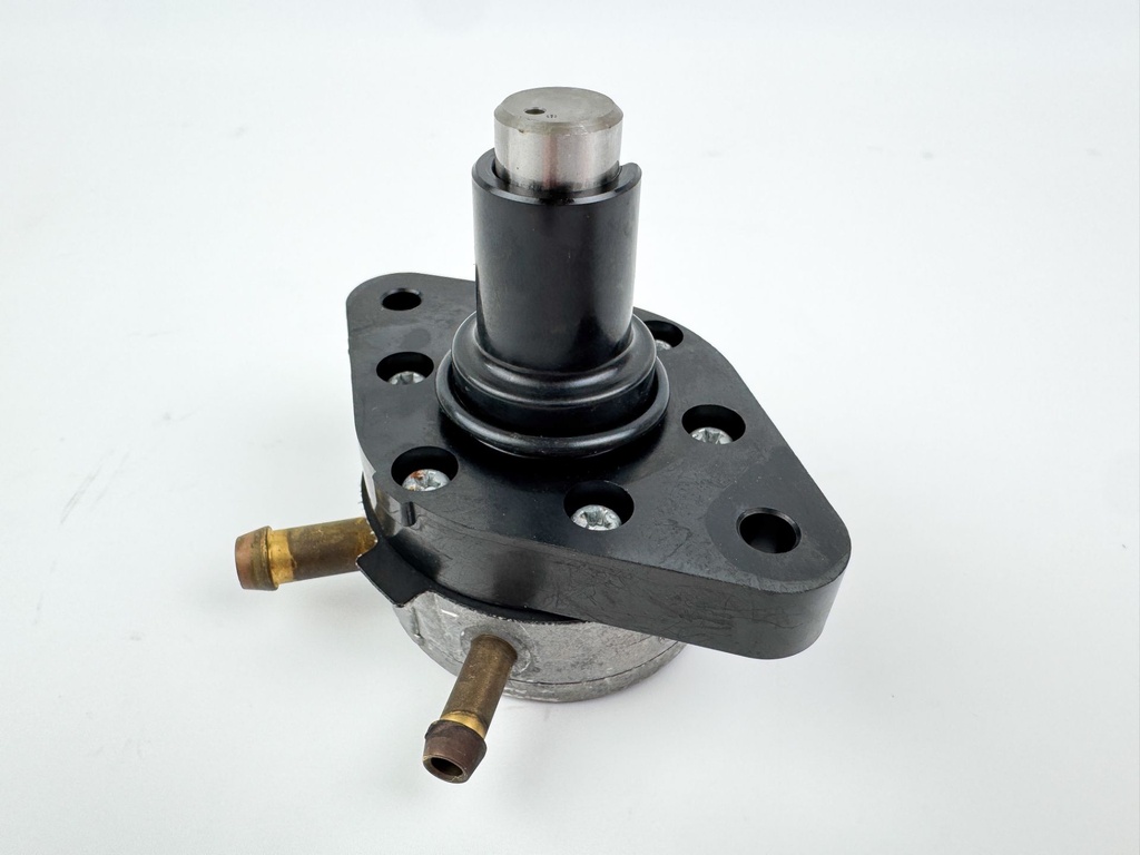 2006 Suzuki 25 HP 4 Stroke Outboard Fuel Pump 15100-89J02 OEM