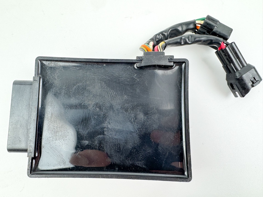 2006 Suzuki 25 HP 4 Stroke Outboard C.D.I CDI Assembly 32900-89J01 OEM