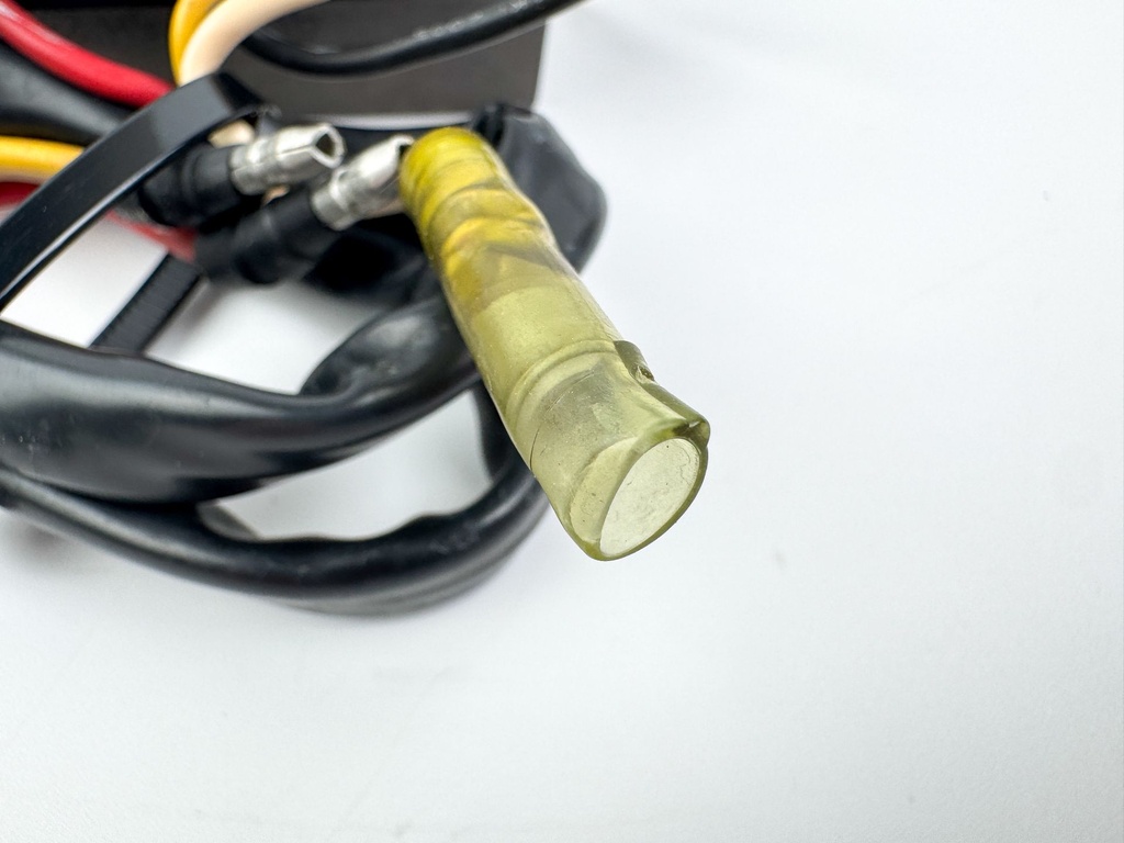 2006 Suzuki 25 HP 4 Stroke Outboard Rectifier & Regulator 32800-89J11 OEM