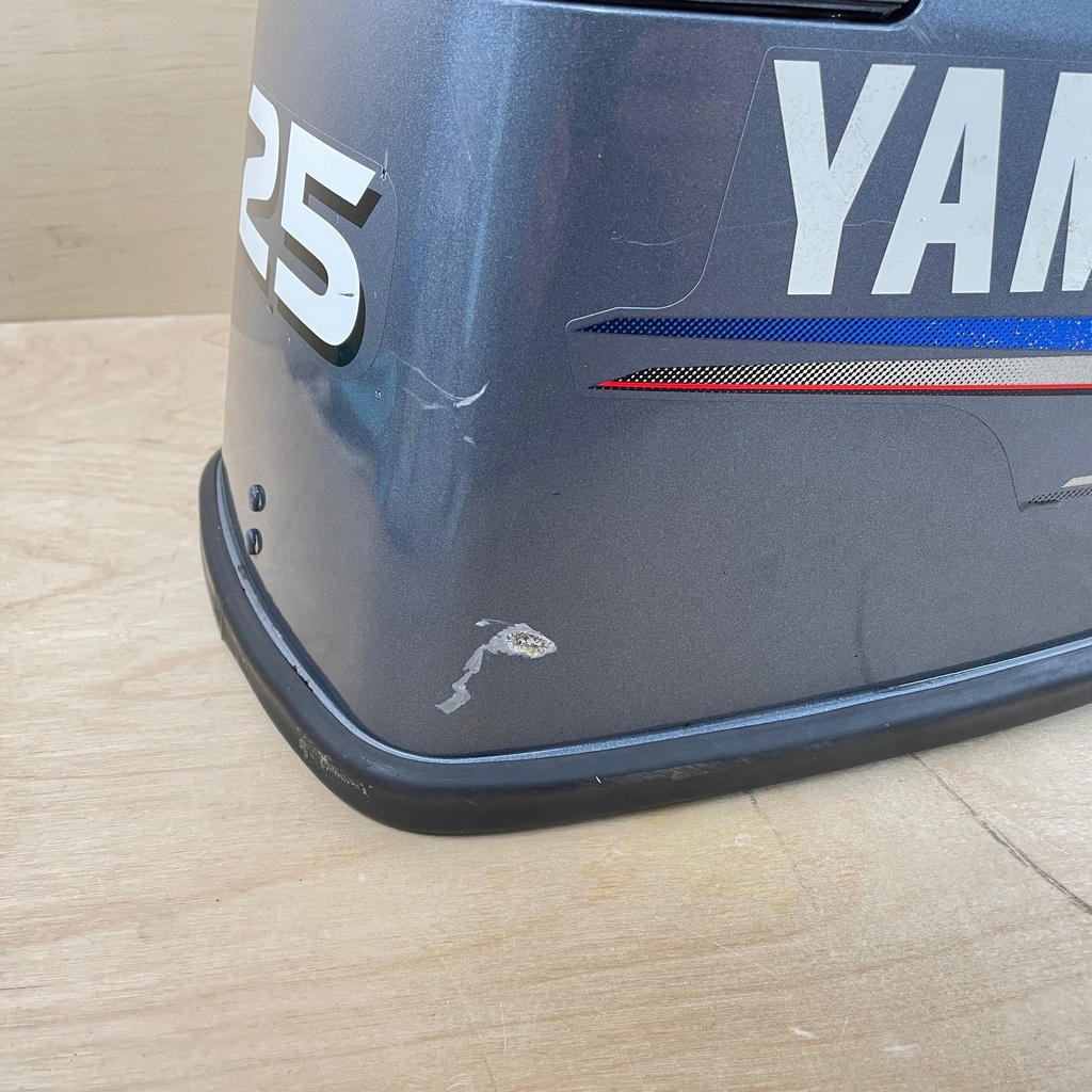2008 Yamaha 25HP 2 Stroke Outboard Top Cowling Cover 6L2-42610-83-00