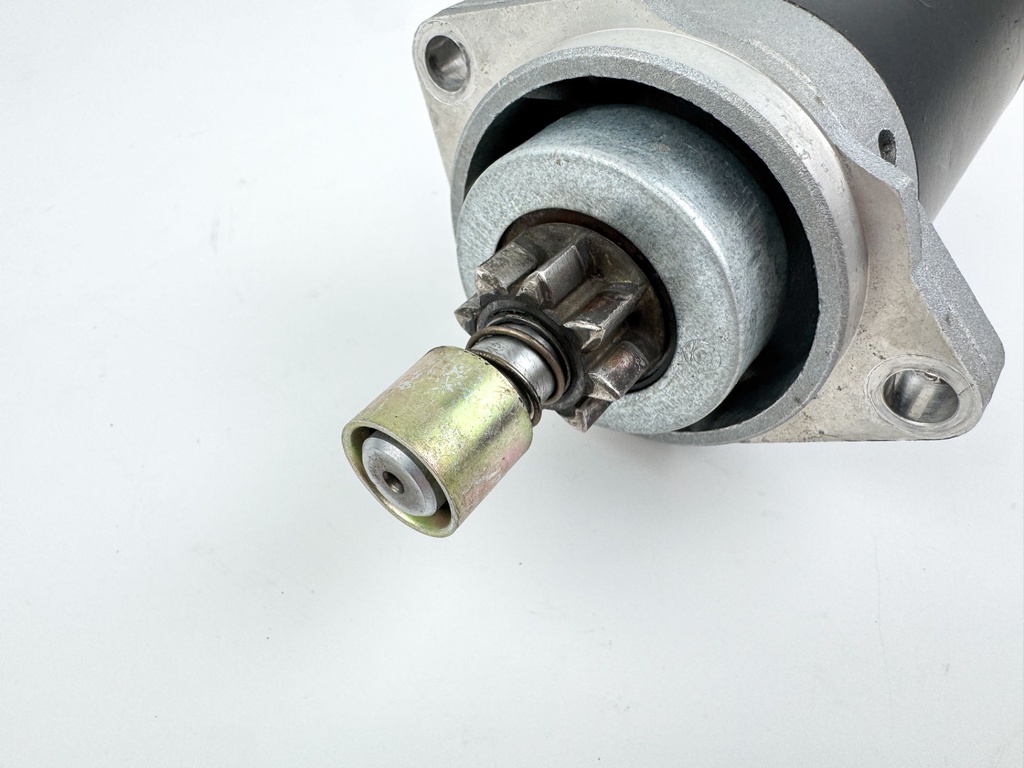 2006 Suzuki 25 HP 4 Stroke Outboard Starter Motor 31100-89J00 OEM