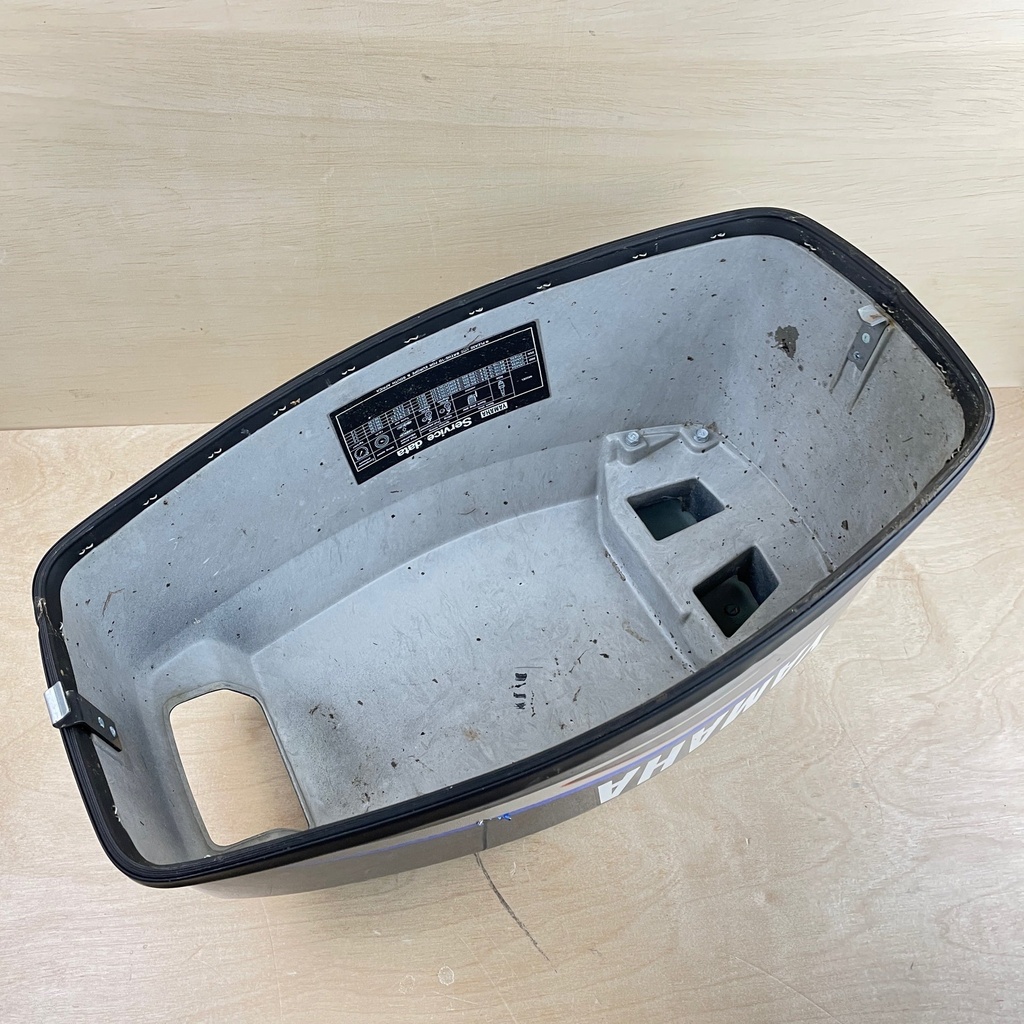 2008 Yamaha 25HP 2 Stroke Outboard Top Cowling Cover 6L2-42610-83-00