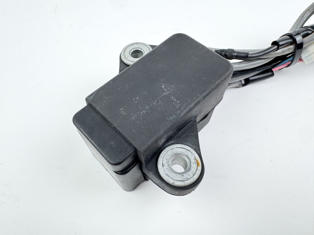 2006 Suzuki 25 HP 4 Stroke Outboard Trim Tilt Relay 38410-89J22 OEM