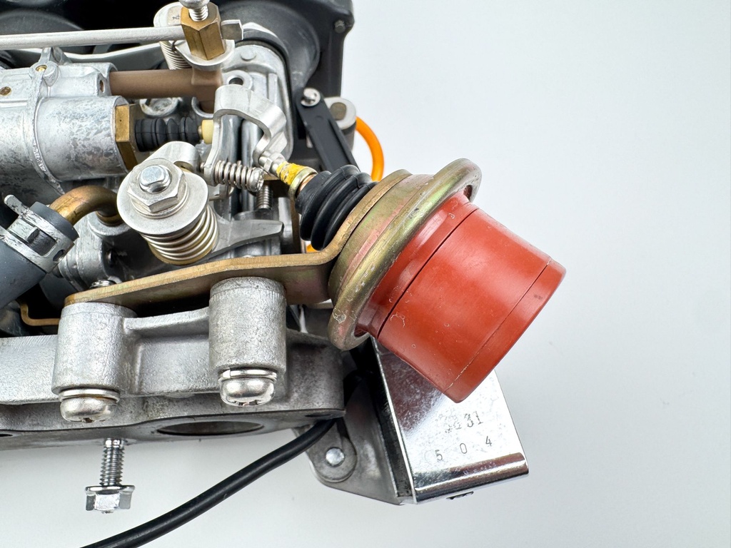 2006 Suzuki 25 HP 4 Stroke Outboard Carburetor Set 13201-89J00 OEM