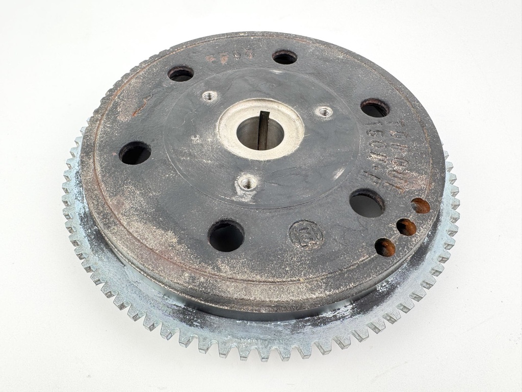 2006 Mercury 25 HP 4 Stroke Outboard Flywheel 898101T64 OEM