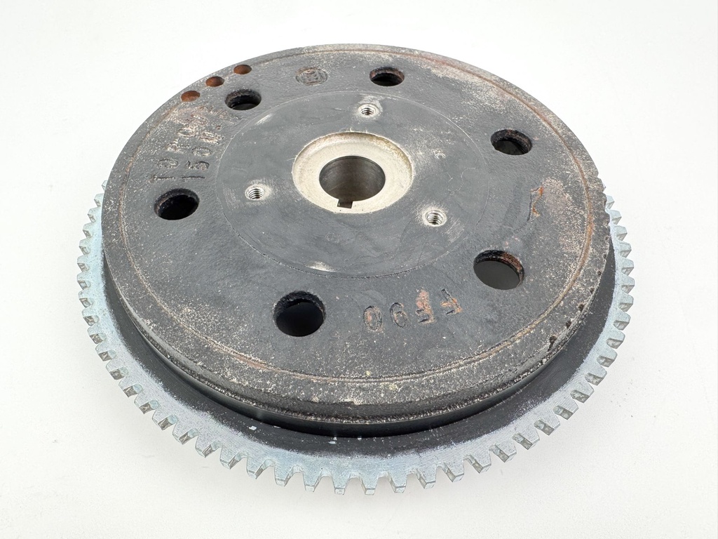 2006 Mercury 25 HP 4 Stroke Outboard Flywheel 898101T64 OEM