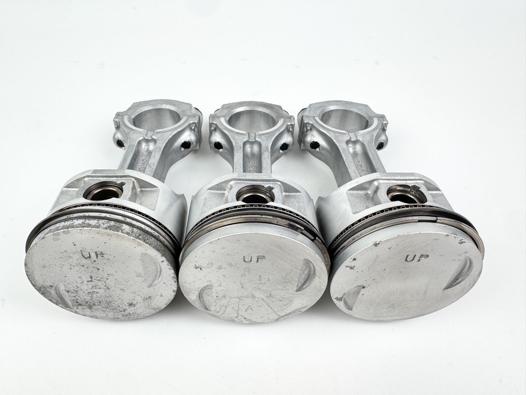 2006 Mercury 25 HP 4 Stroke Outboard Piston & Connecting Rod Set 834961T03 OEM