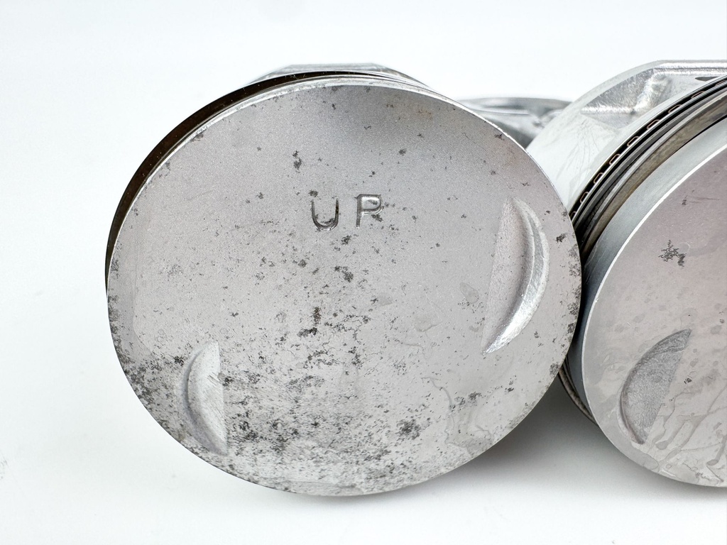 2006 Mercury 25 HP 4 Stroke Outboard Piston & Connecting Rod Set 834961T03 OEM