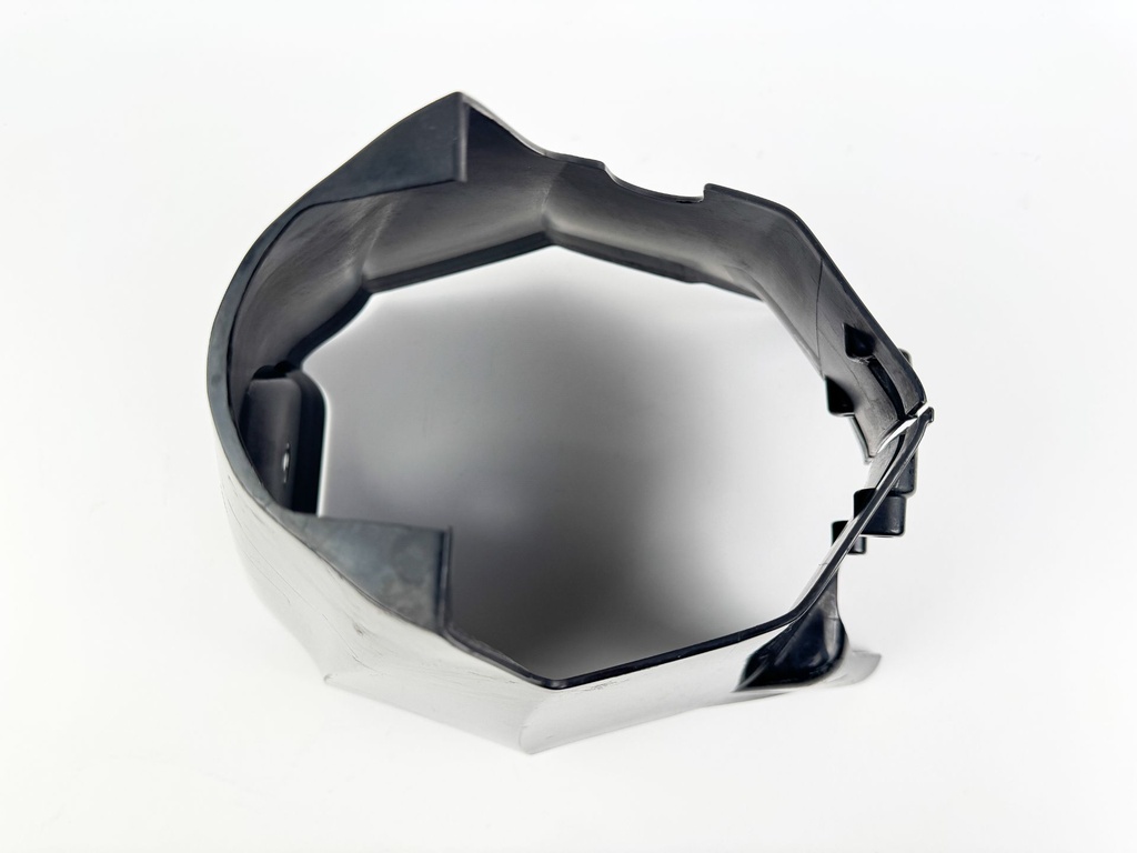 2006 Mercury 25 HP 4 Stroke Outboard Lower Apron Cover 896116T OEM