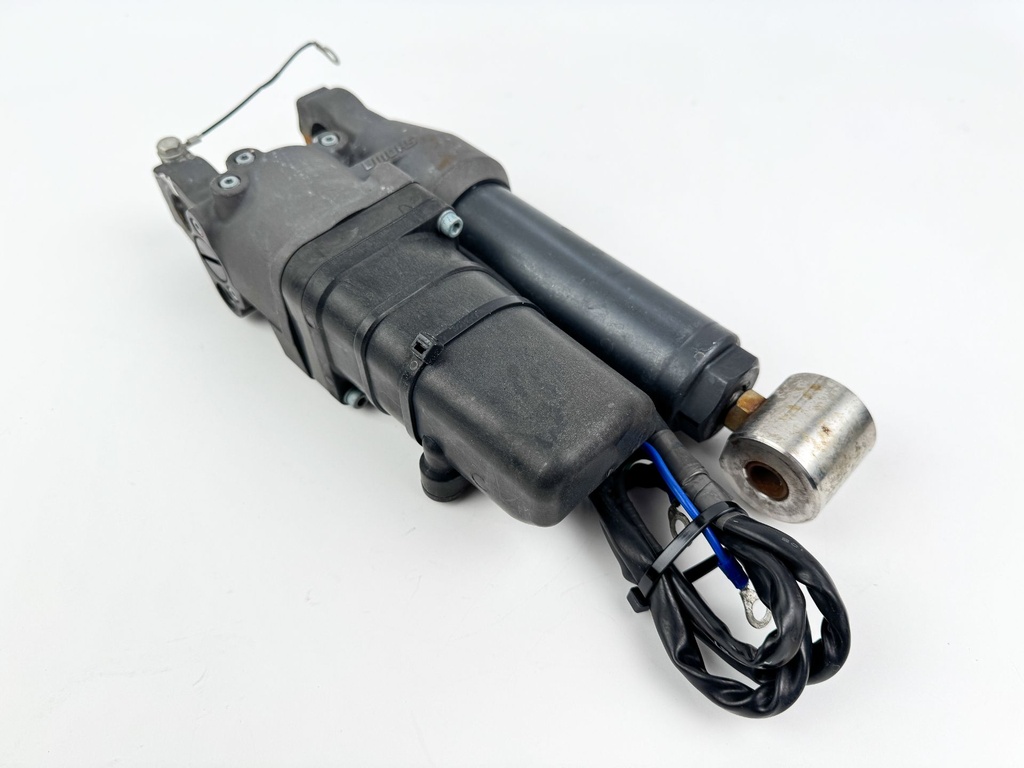 2006 Mercury 25 HP 4 Stroke Outboard Power Trim Tilt Unit 851873T03 OEM